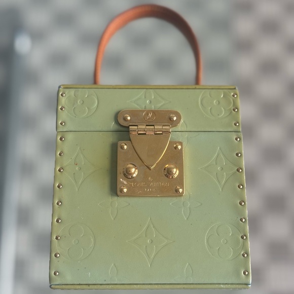 LV - Picture 5 of 10